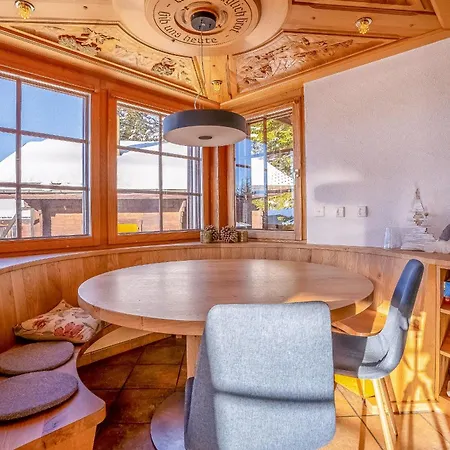 Wilhelm Tell Duplex Διαμέρισμα